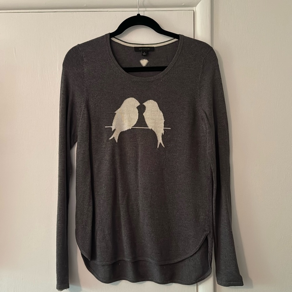 Tunic style Ann Taylor sweater